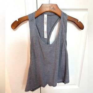 Lululemon cropped tank